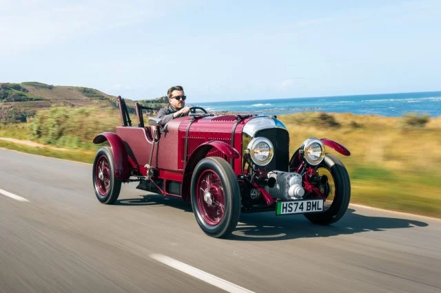 Bentley представил электрическую версию исторической модели — винтажный Blower Junior