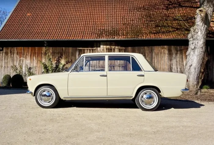 Икона стиля: легендарный FIAT 124 (1966)