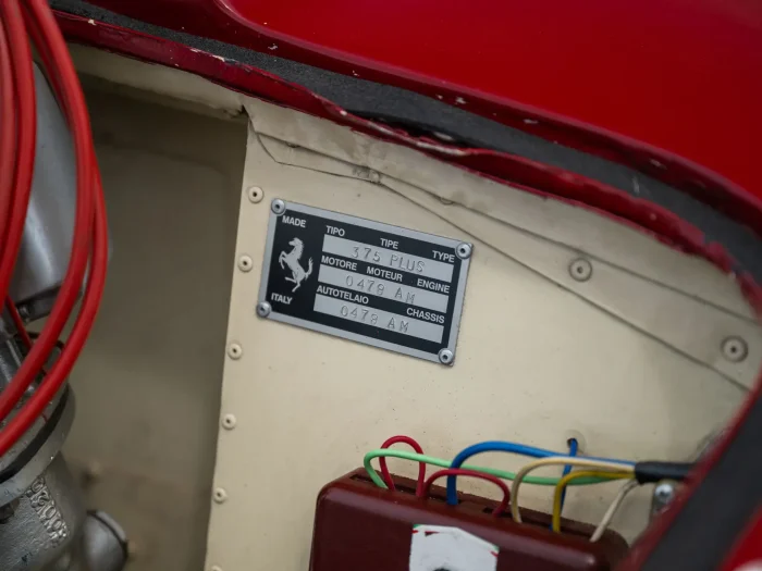 Историческая Ferrari 1955 года, принадлежавшая легендарному Кэрроллу Шелби, выставлена на аукцион!