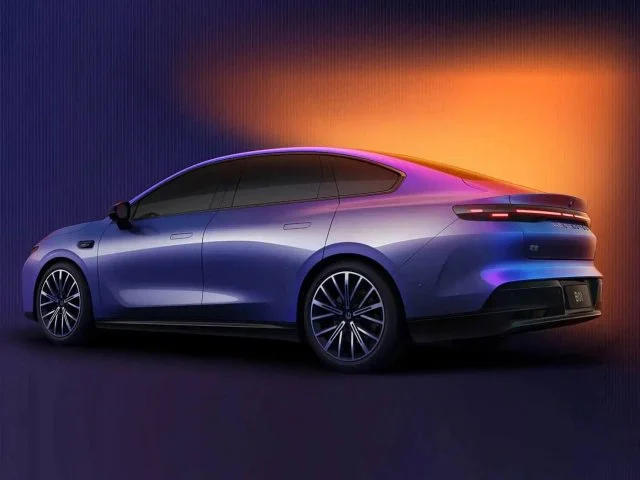 В Китае представлен электрокар Leapmotor B01: стоимость ниже, чем у новой Lada Iskra