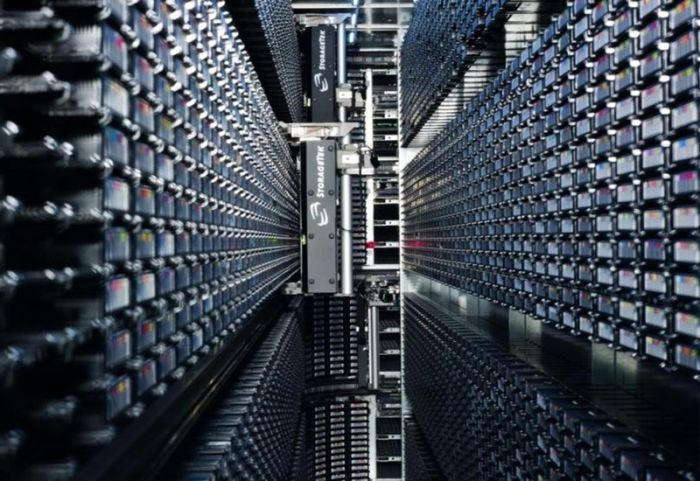 Магнитная лента: кто и зачем использует этот старый, но надежный формат?